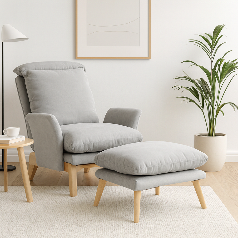 Křeslo s podnoží, světlešedá/přírodní, ZANDER